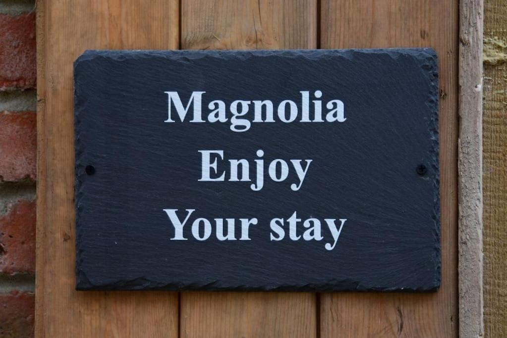 Stoborough Magnolia Passageway To The Jurassic Coast. 빌라 외부 사진